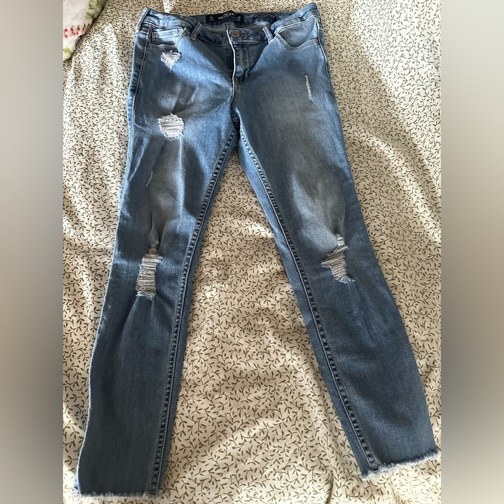 Hollister mid rise crop, super skinny Distressed Blue Women's Jeans